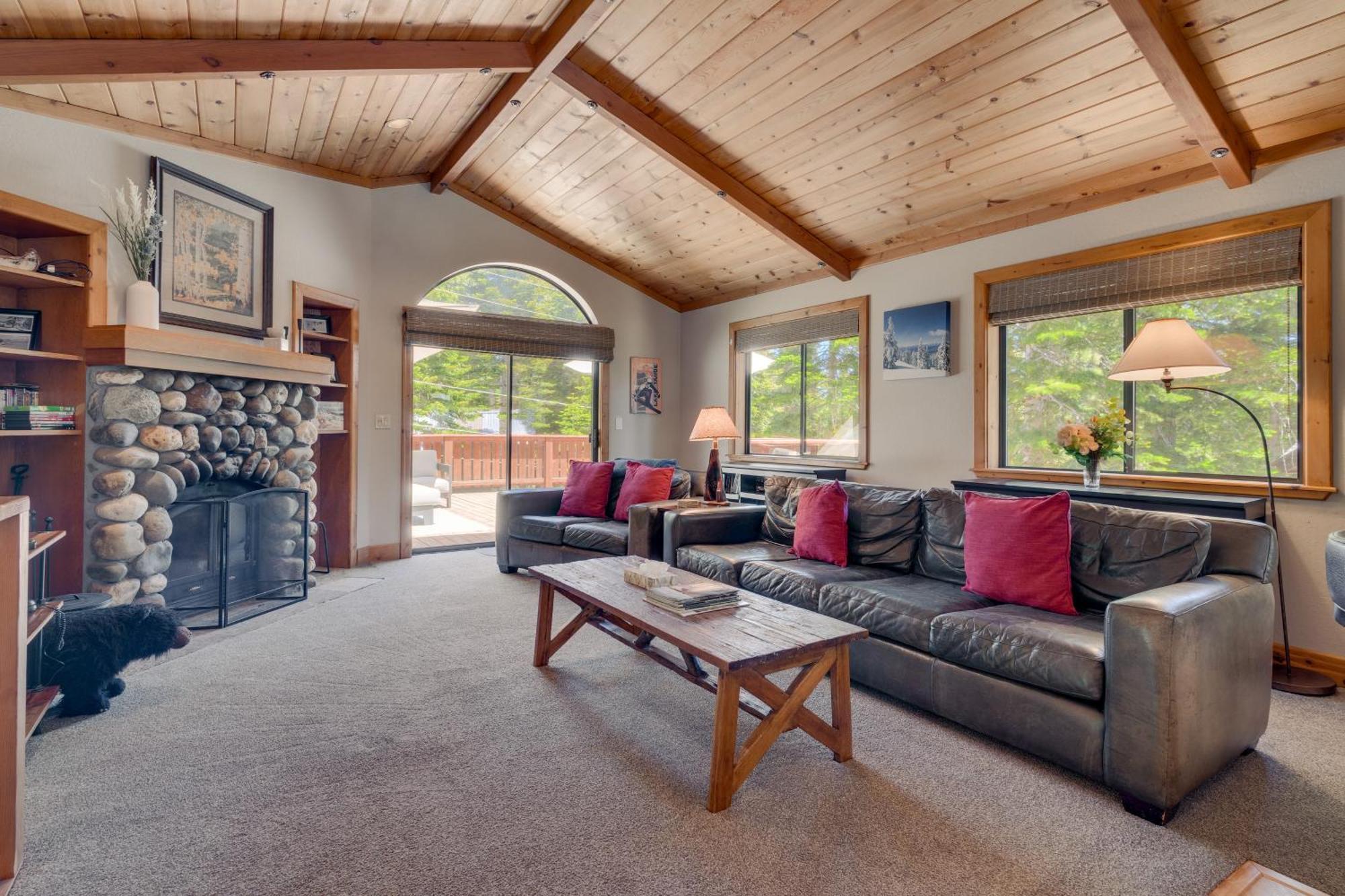 Modern 3Br Tahoe Cabin With Hot Tub Tahoe City Exterior photo
